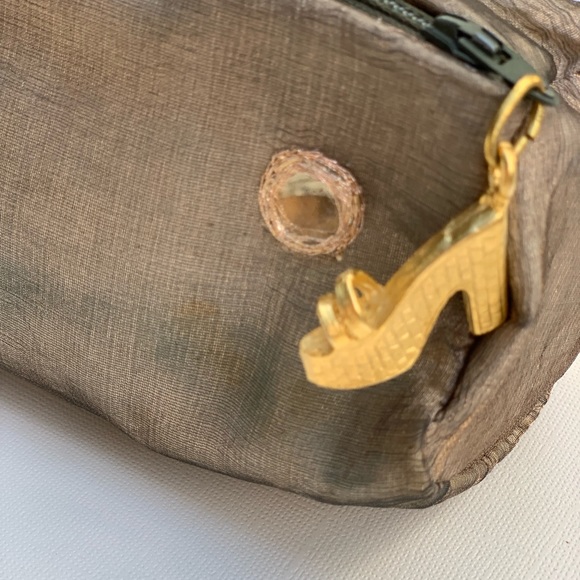 Necessities Bag, Custom Made with Unique Zipper Pull👠 - Picture 3 of 6